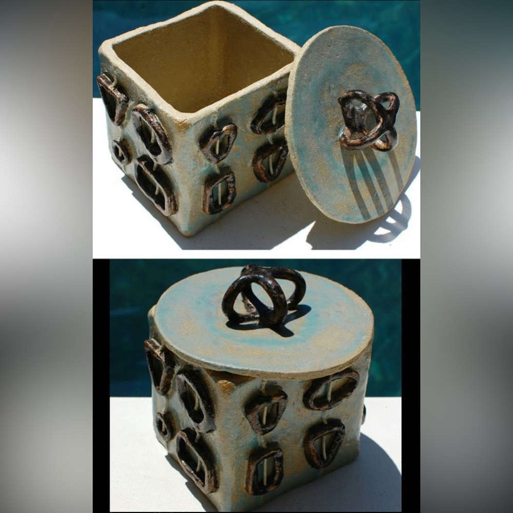 Jewelry Box House, Slab Method